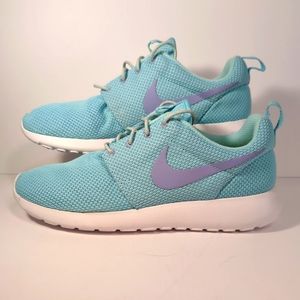 Nike Womens Roshe Run 511882-402 Glacier Ice/Purple Fade Size 11.5 Running Shoes
